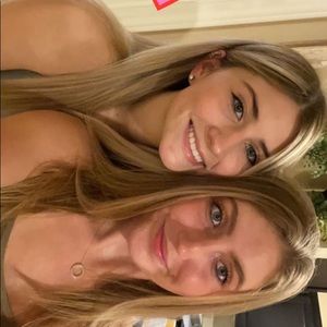 Meet your Posher, Ella